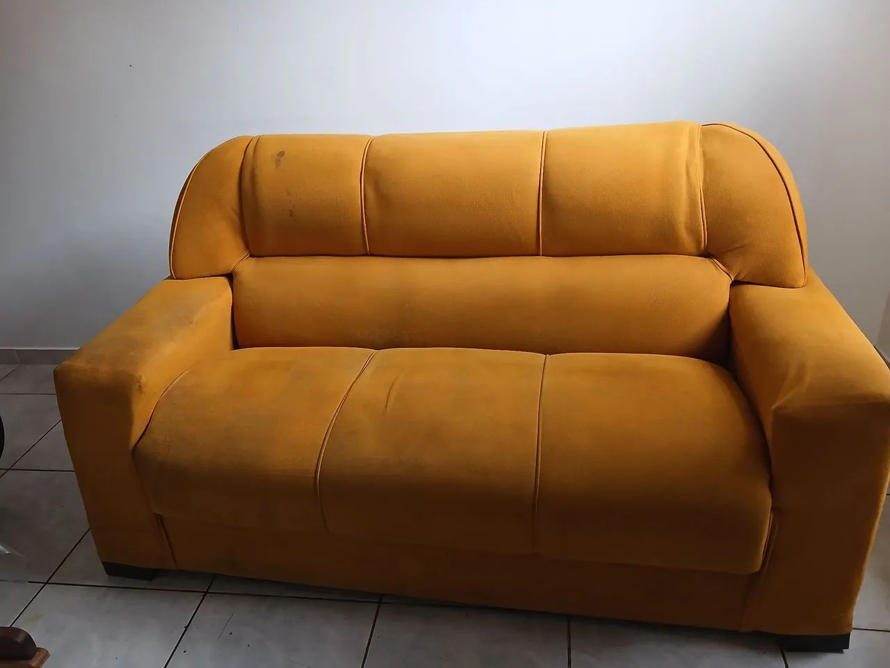 Sofá de 3 lugares usado 