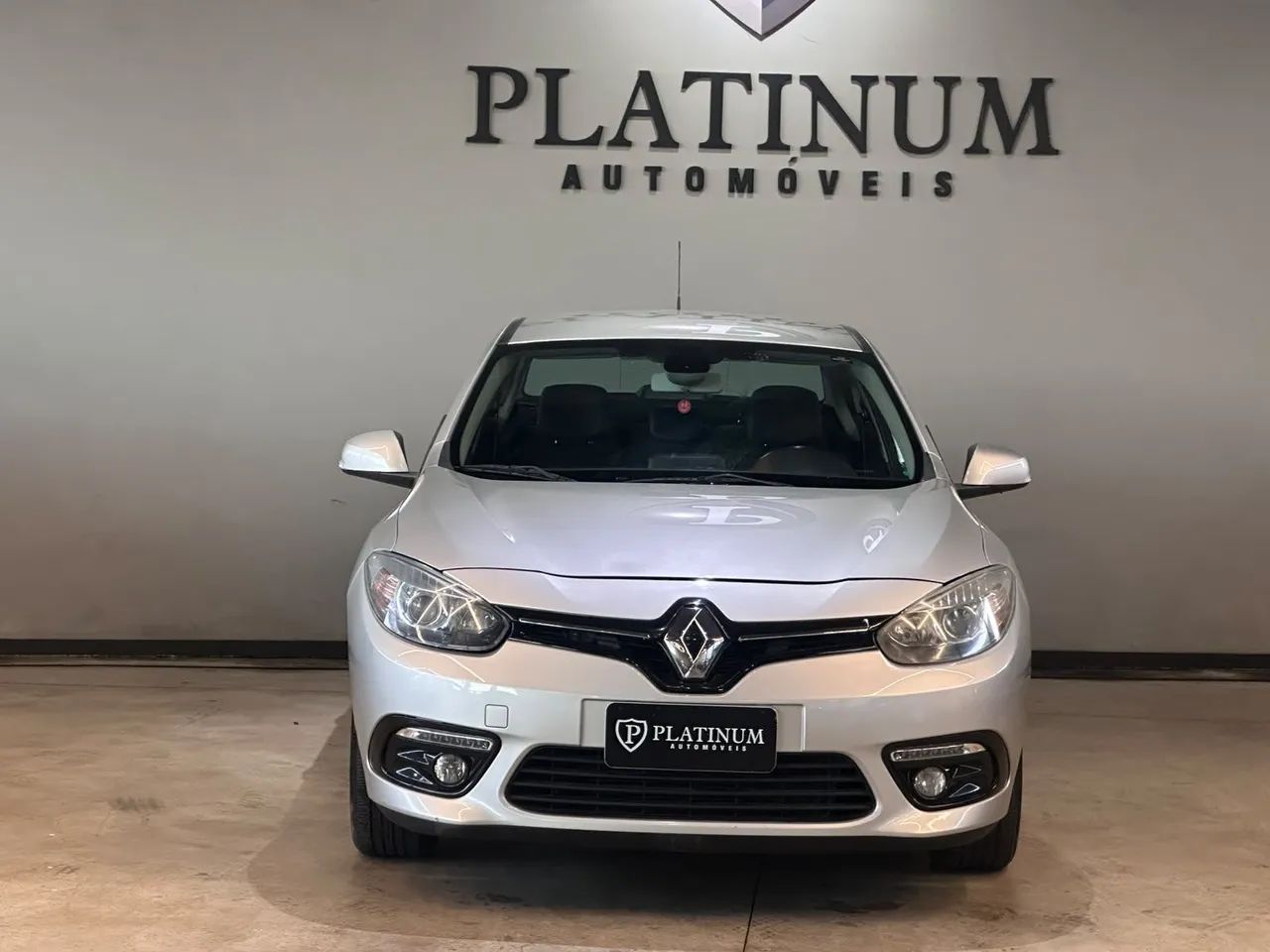 Renault Fluence Sed. Dyn. Plus 2.0 16V Flex Aut. 2016 - Foto 4