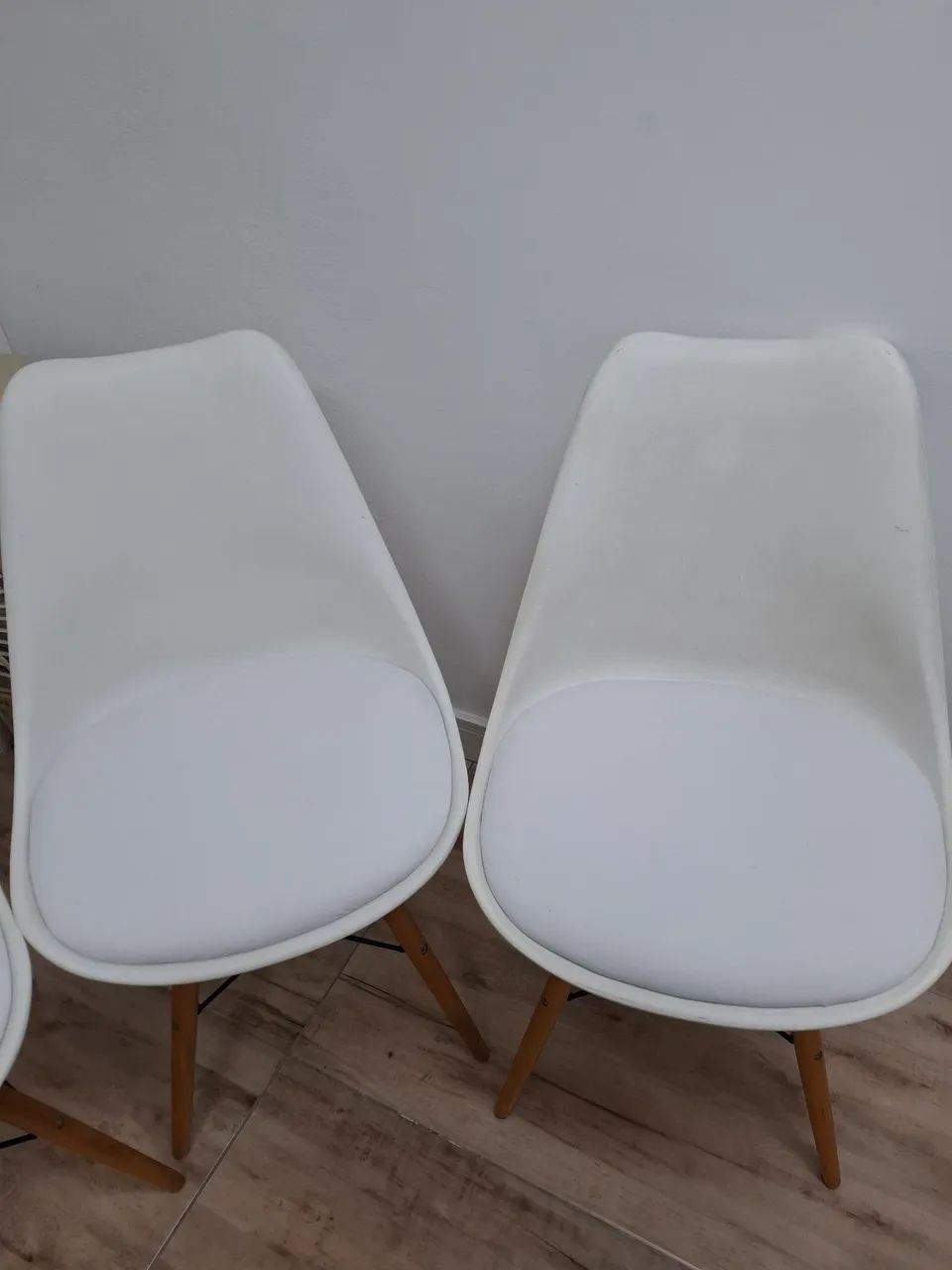 4 Cadeiras, tipo Eames - Foto 2