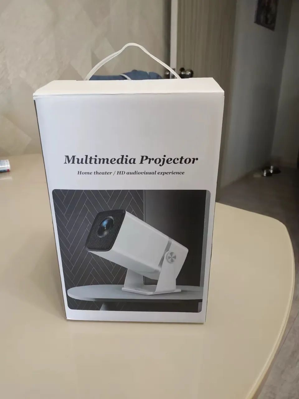 Projetor 4k thundeal td80 com Android 13 - Foto 2