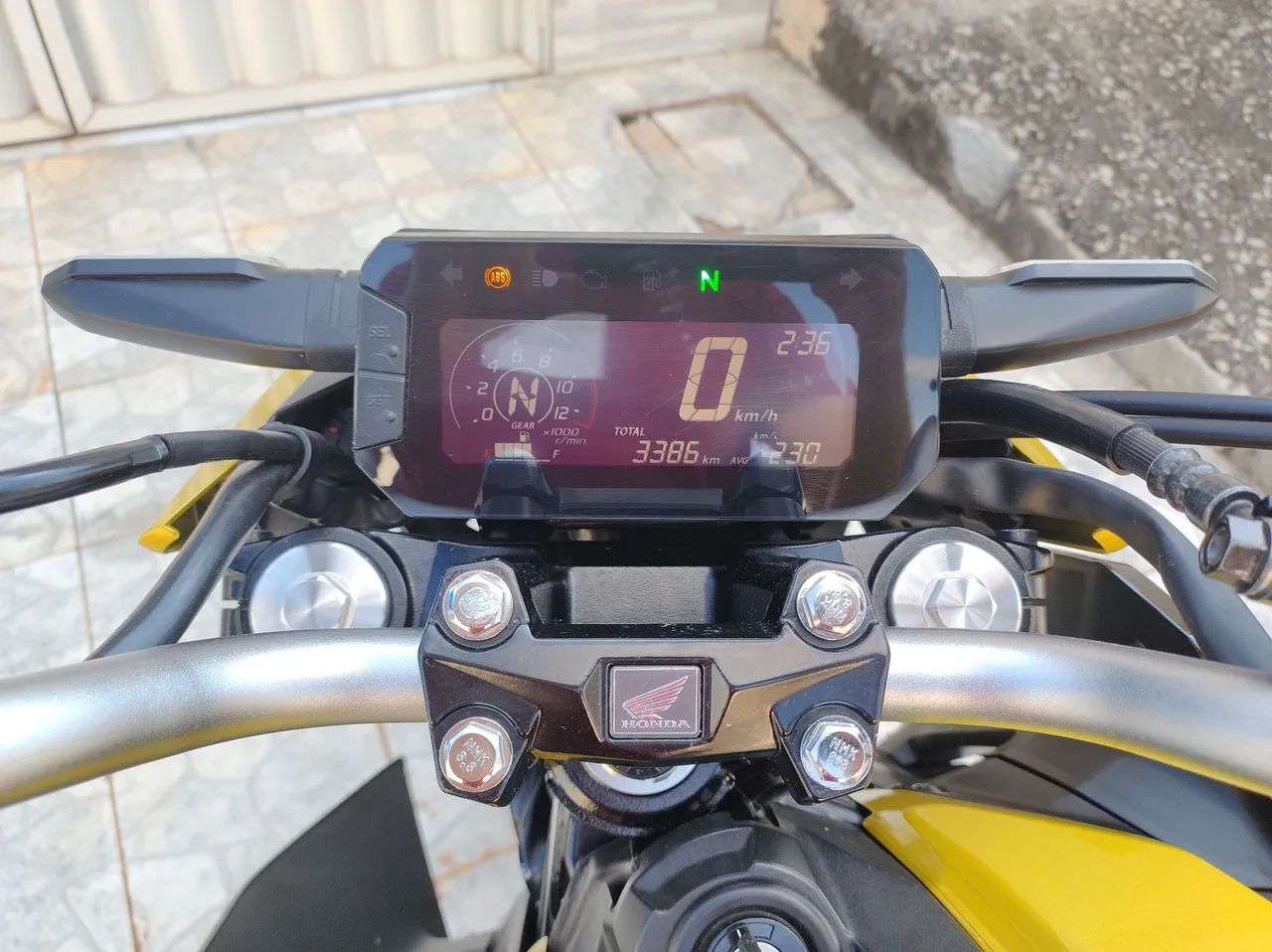 CB 300f Twister  - Foto 2