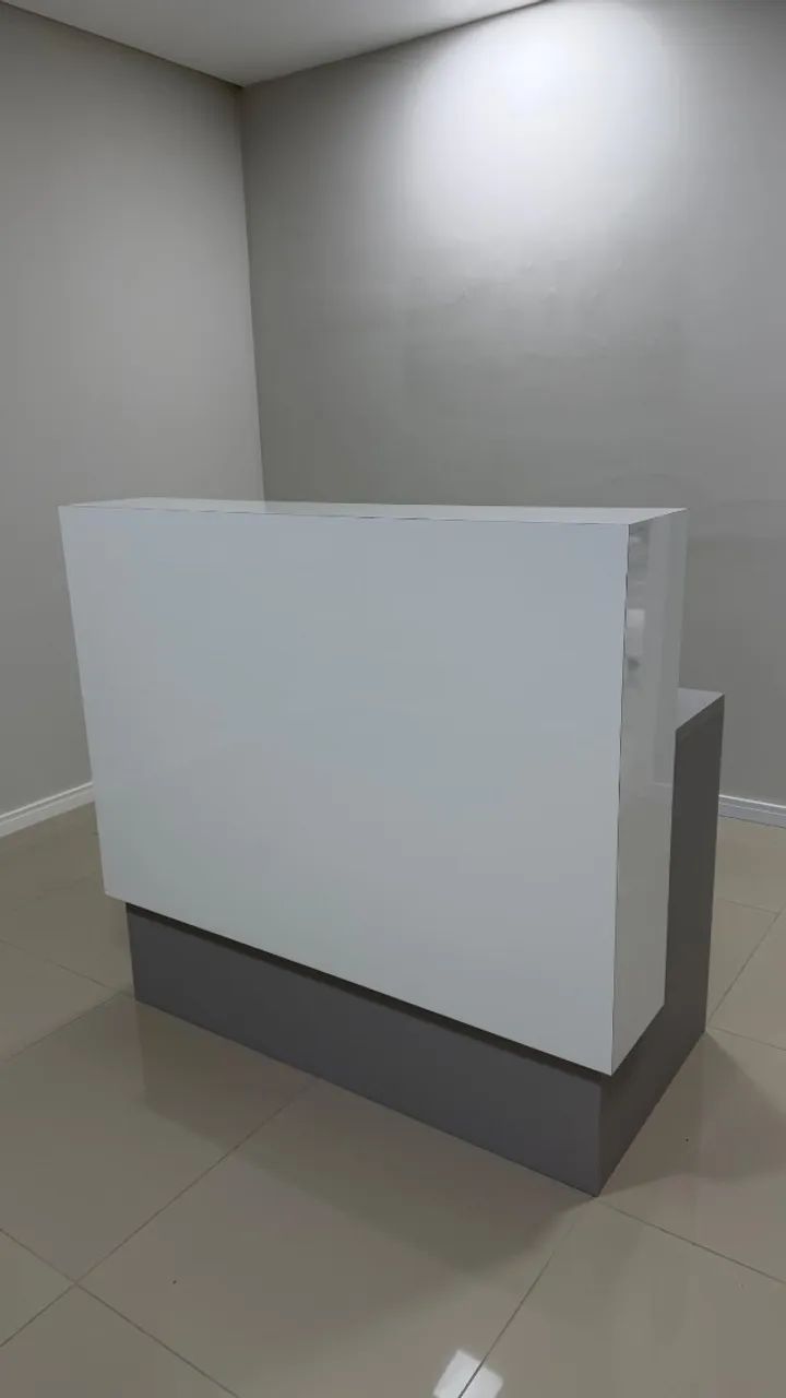 Balcão recepção 422991892768378881