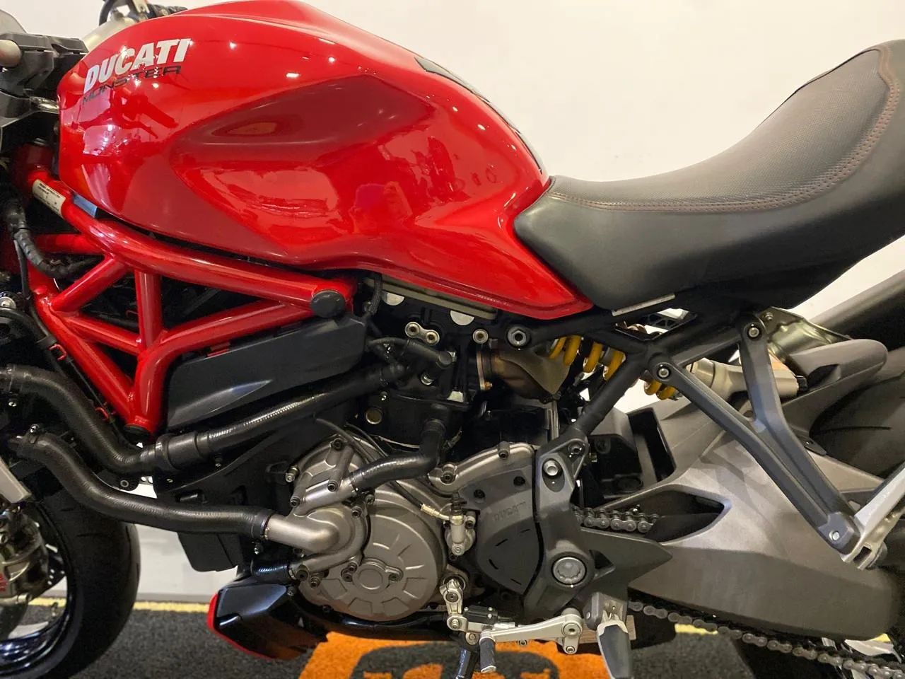 Ducati Monster 1200 S - Foto 4