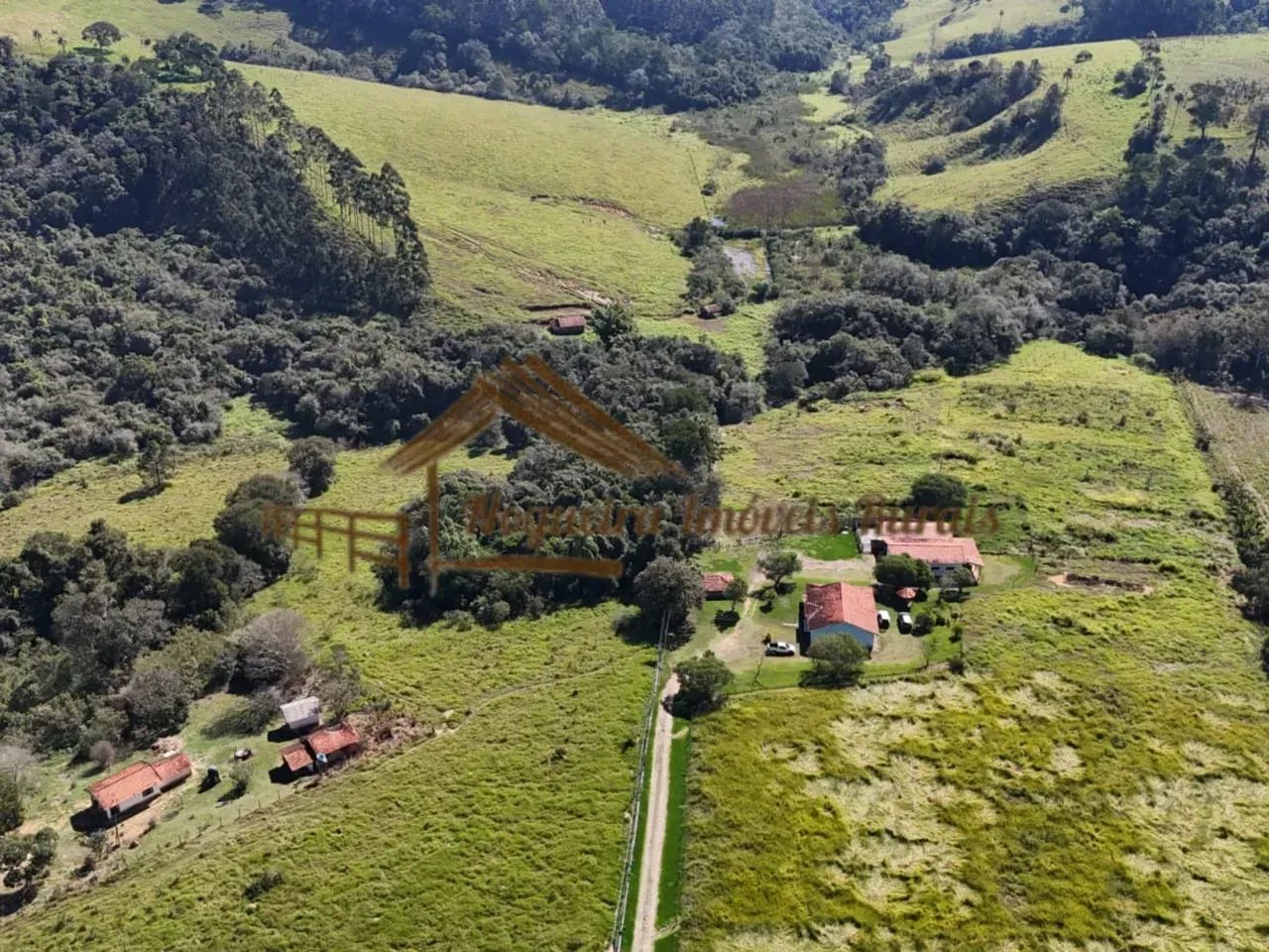 EXCELENTE SÍTIO A VENDA EM SÃO MIGUEL ARCANJO - SP