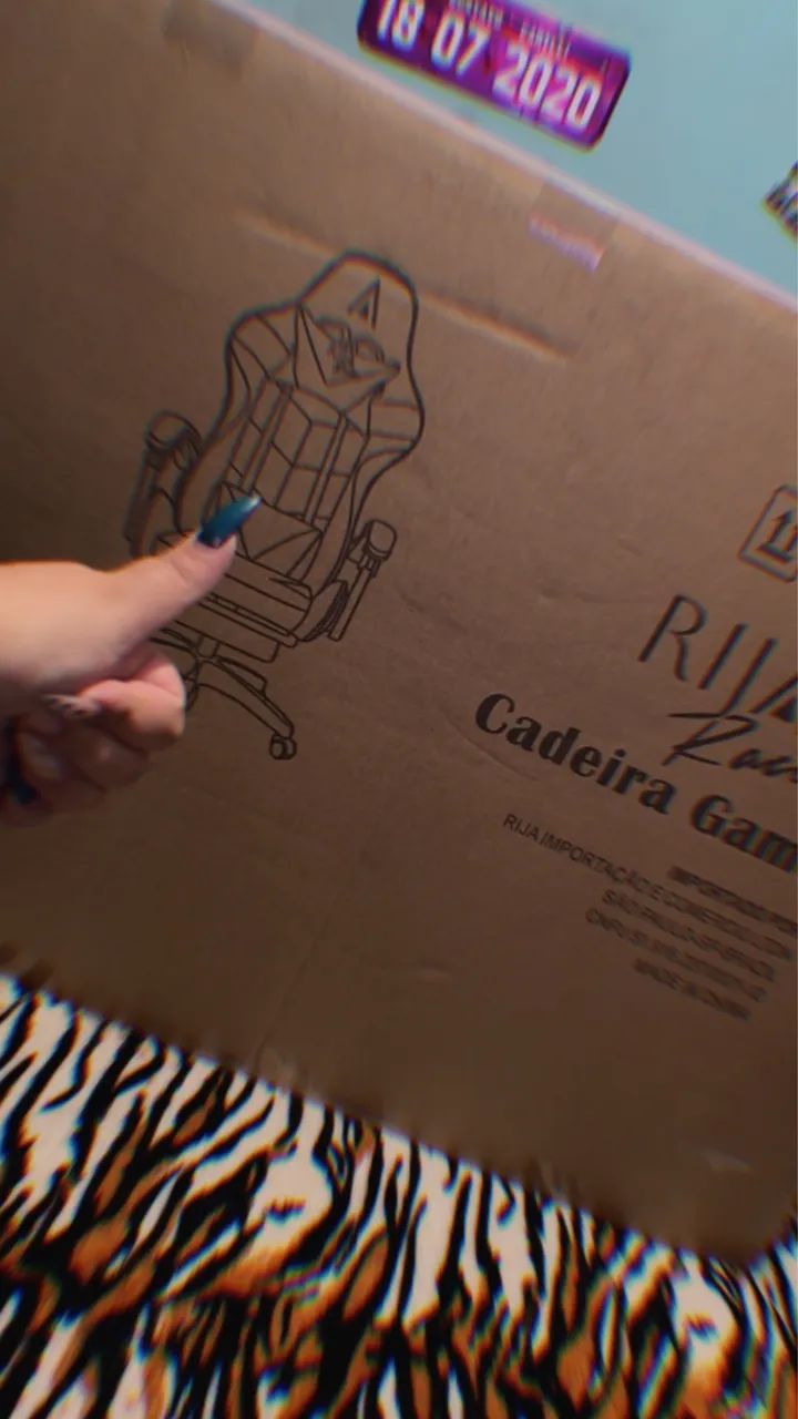 Cadeira Gamer nova 