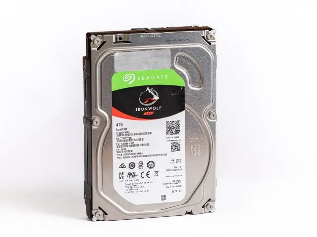 HD 4TB Seagate IronWolf (Linha NAS/Servidor) 100% Saudável