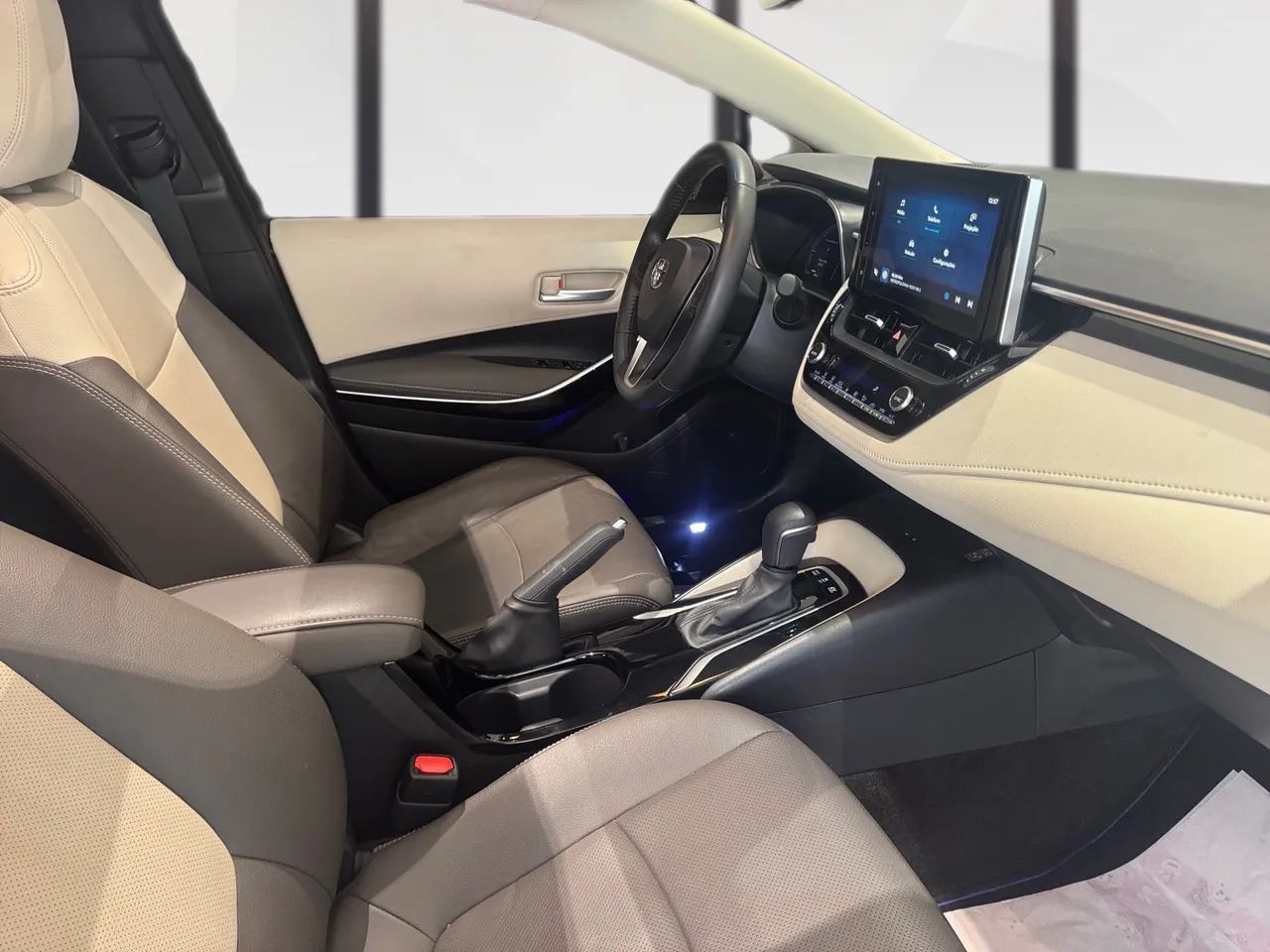 Toyota Corolla Altis Prem. Hybrid 1.8 Flex AUT, foto 15 de 16