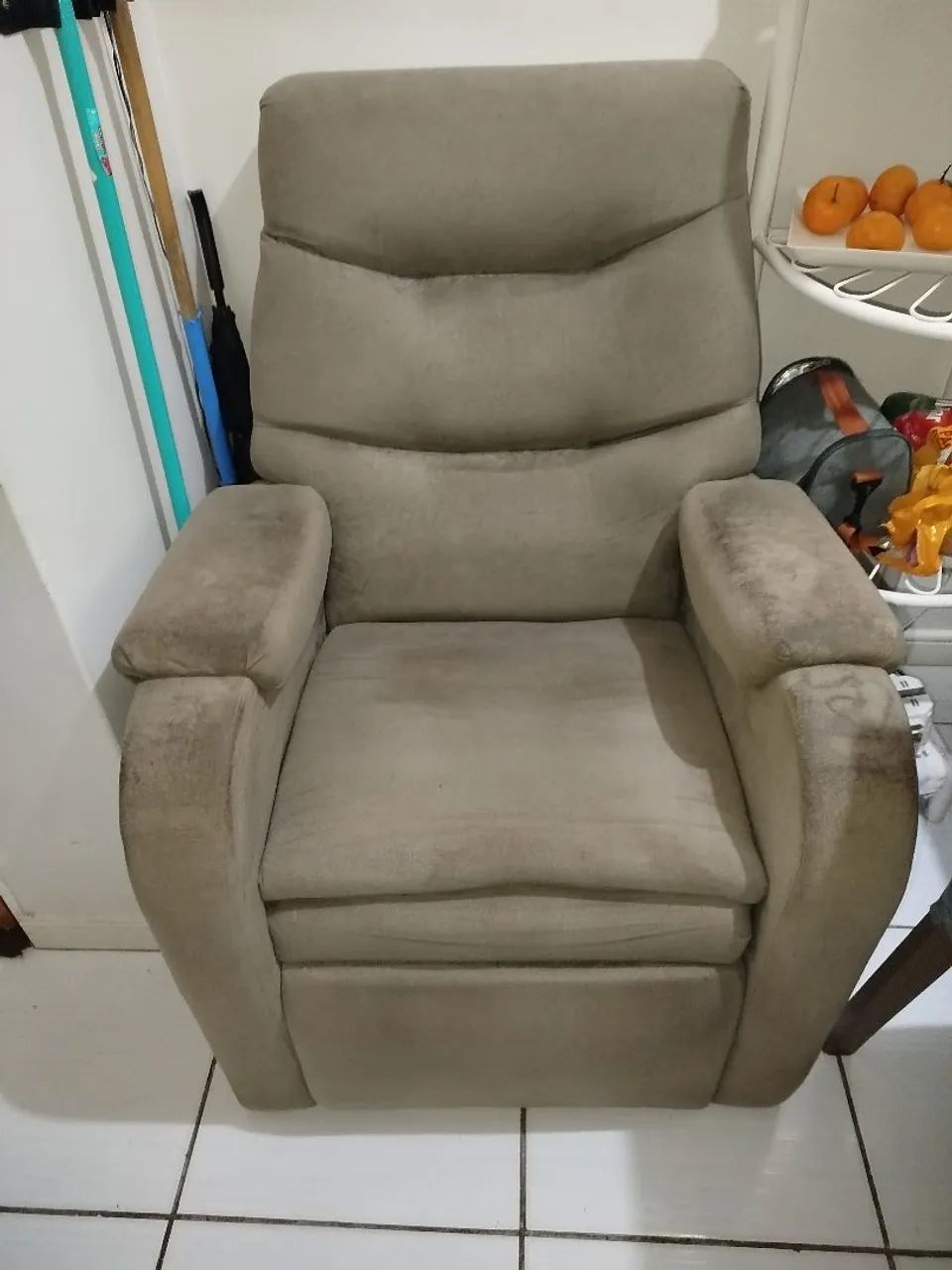 Poltrona vende se