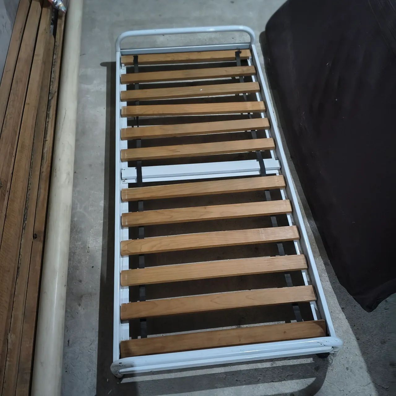 Cama auxiliar de ferro c/colchao