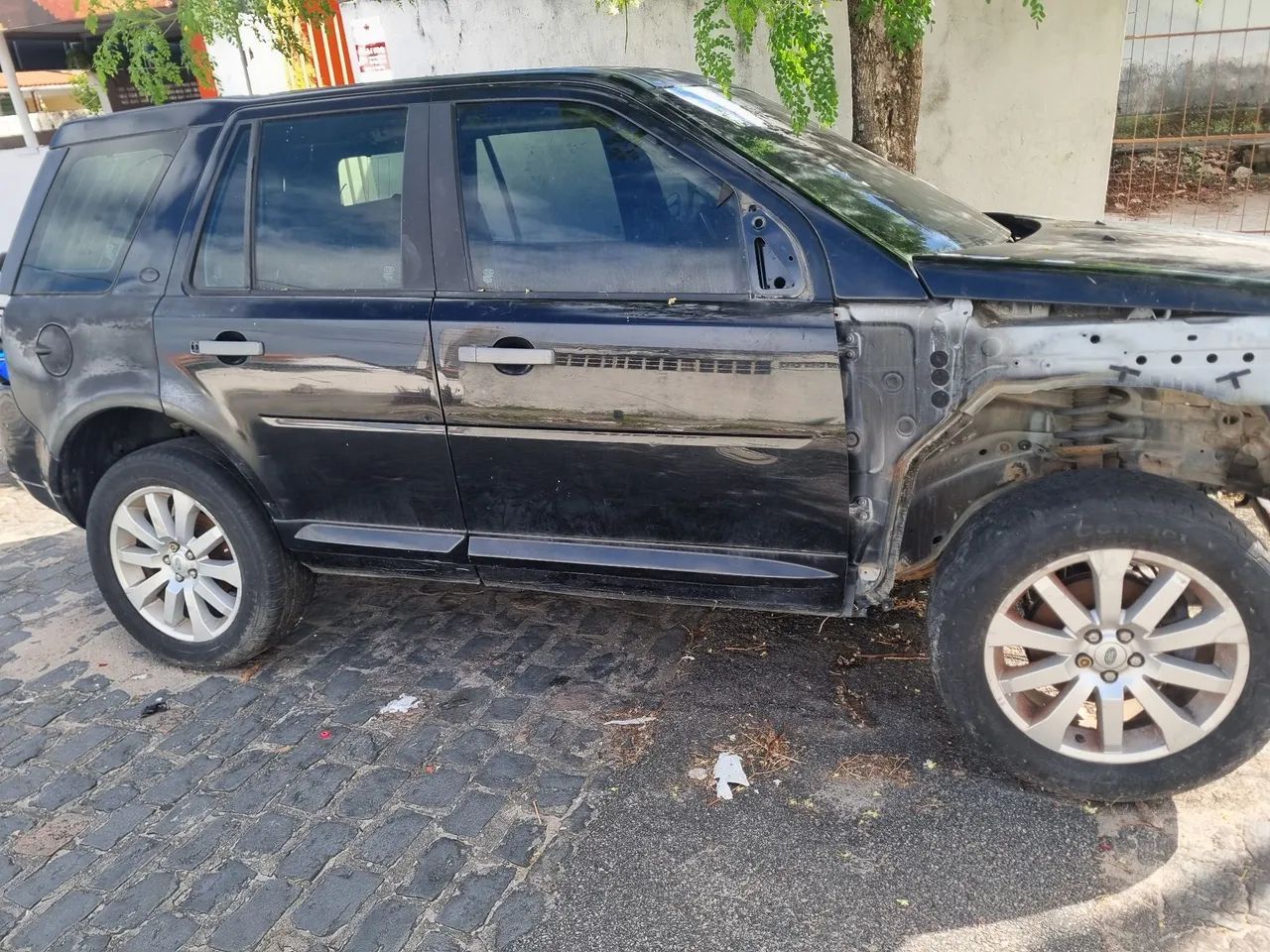 Freelander 2 (carcaça) ACEITO OFERTAS