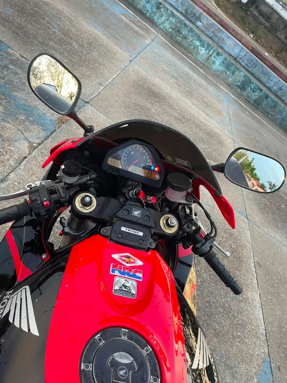 Cbr1000rr  - Foto 2