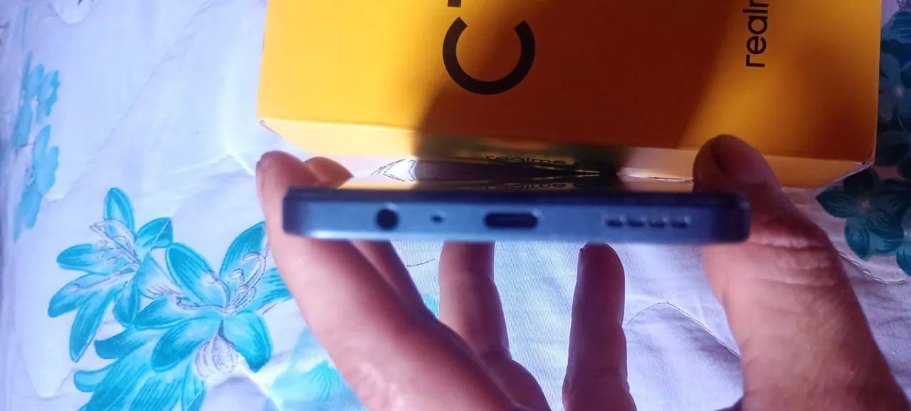 Realme C71 12G+128 de memória interna  - Foto 3