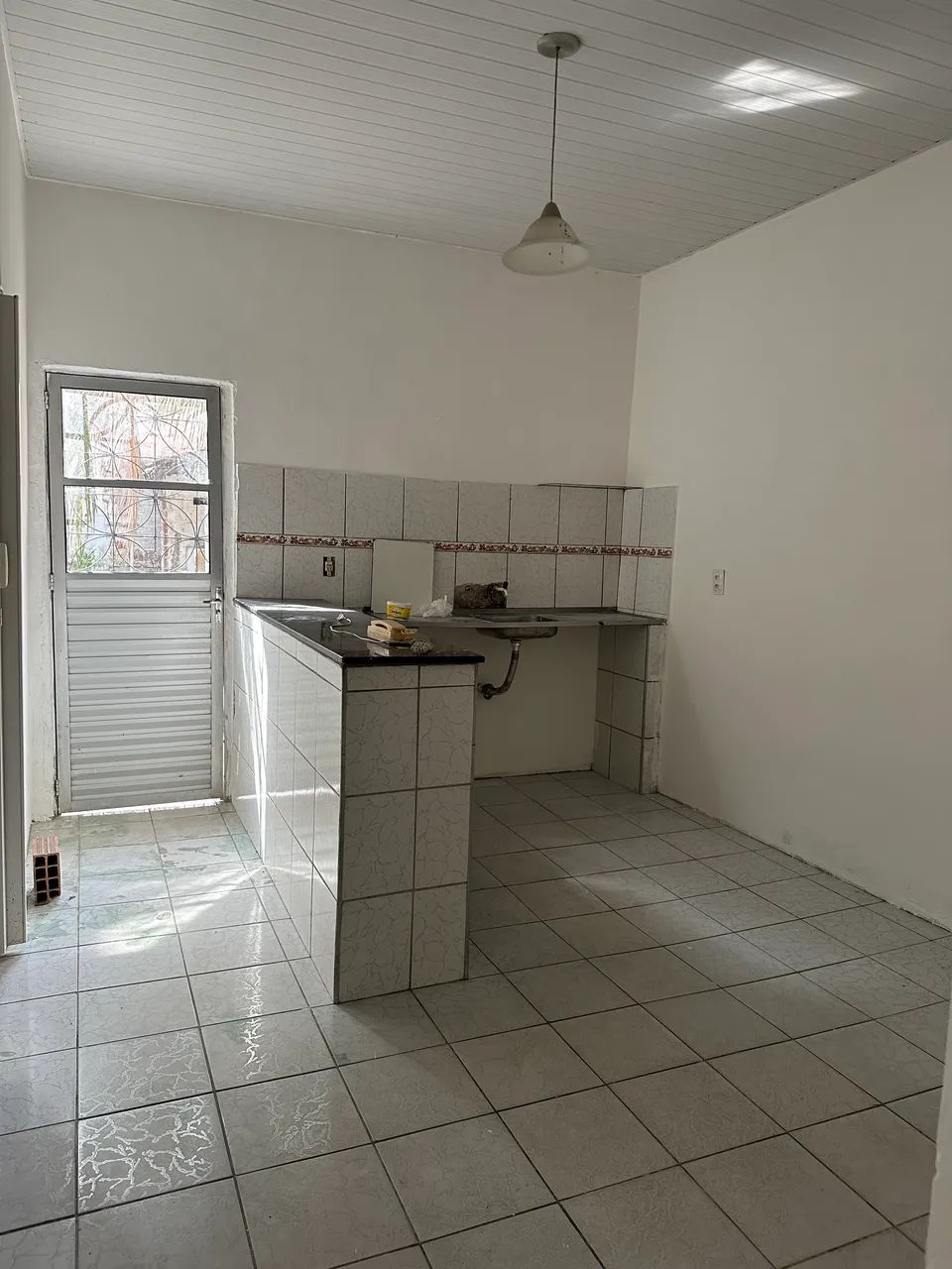 Alugo casa na Cajazeiras - Direito com proprietário - Foto 5