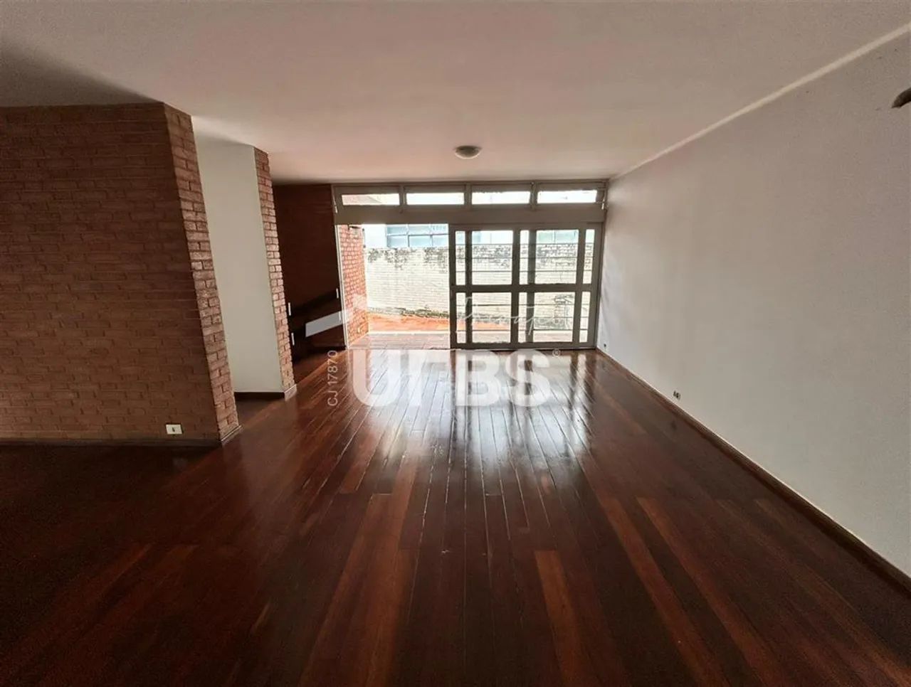 Casa térrea à venda de 355m² e 4 quartos no Setor Sul - Foto 2