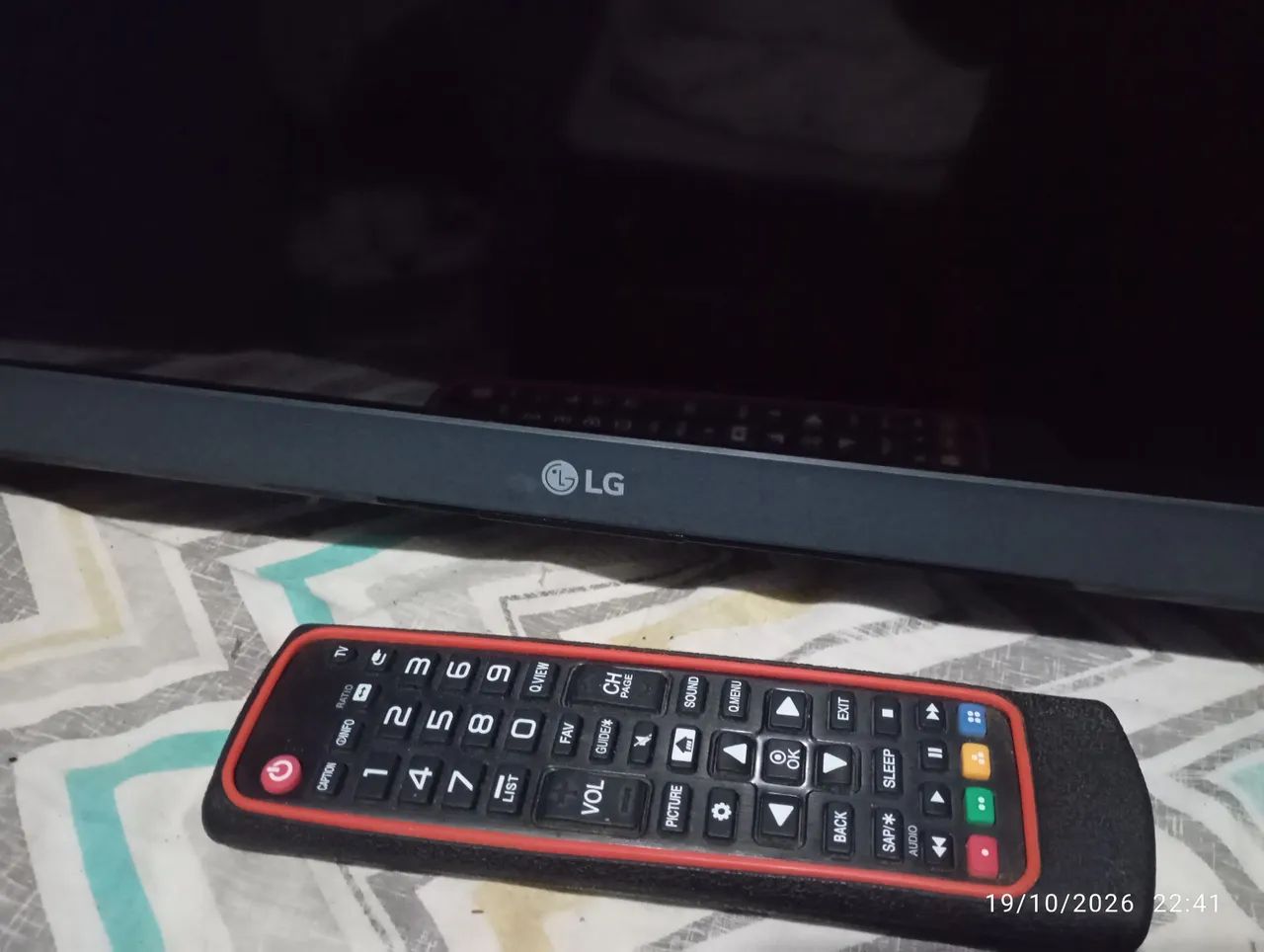 TV LG Conservada +Brinde (Pendrive com filmes) - Foto 5