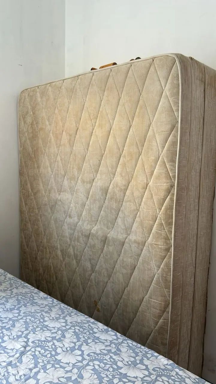Cama box casal de madeira