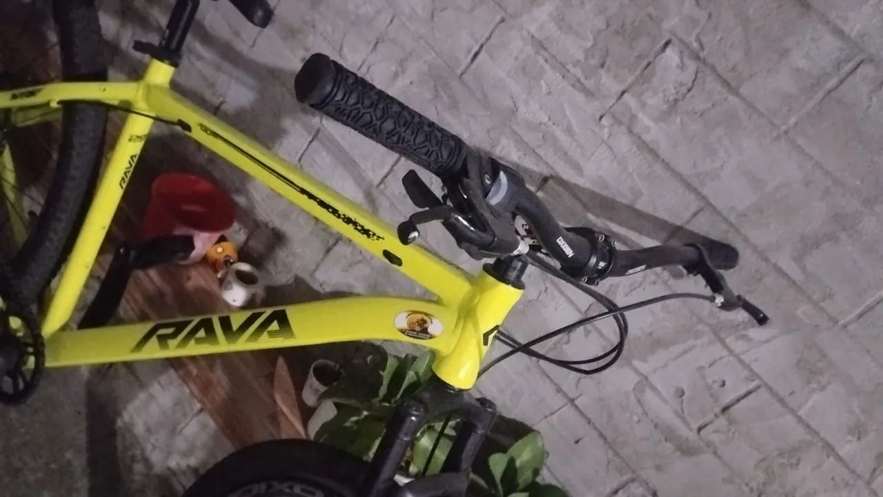 Bicicleta 29 com nota fiscal, botar preço  - Foto 2