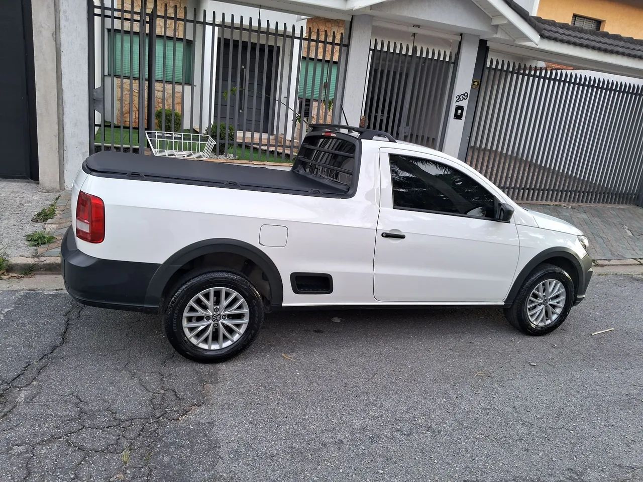 Volkswagen Saveiro Robust 1.6 Total Flex 8V 2022