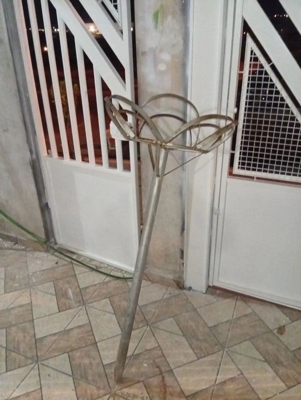 Lixeira de calçada 
