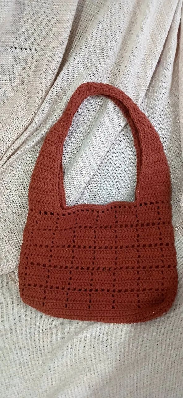 Bolsa Saco de Crochê Estilo Boho Artesanal - Foto 2