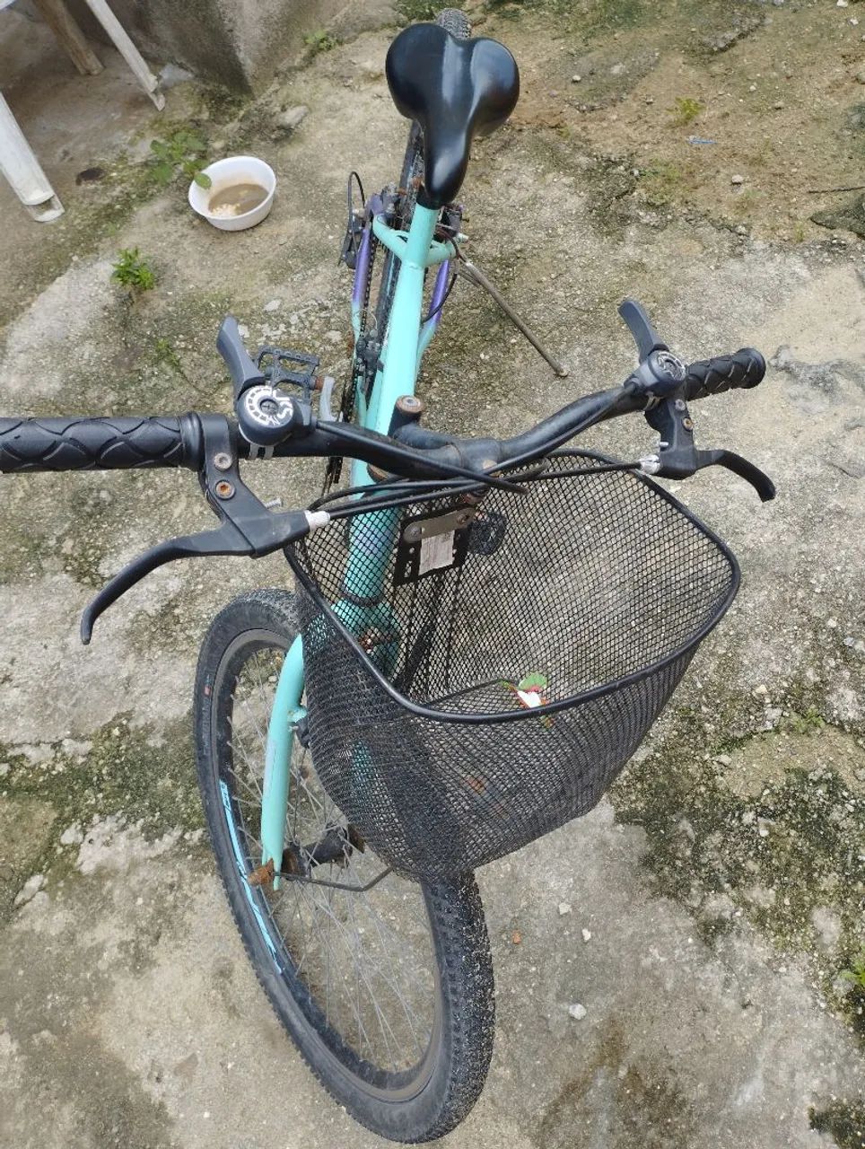 Bicicleta semi nova aro 24 - Foto 3