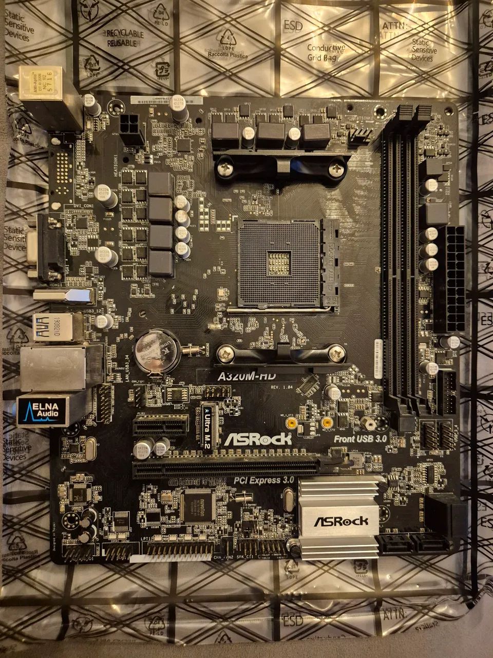 Placa mãe ASRock A320M HD