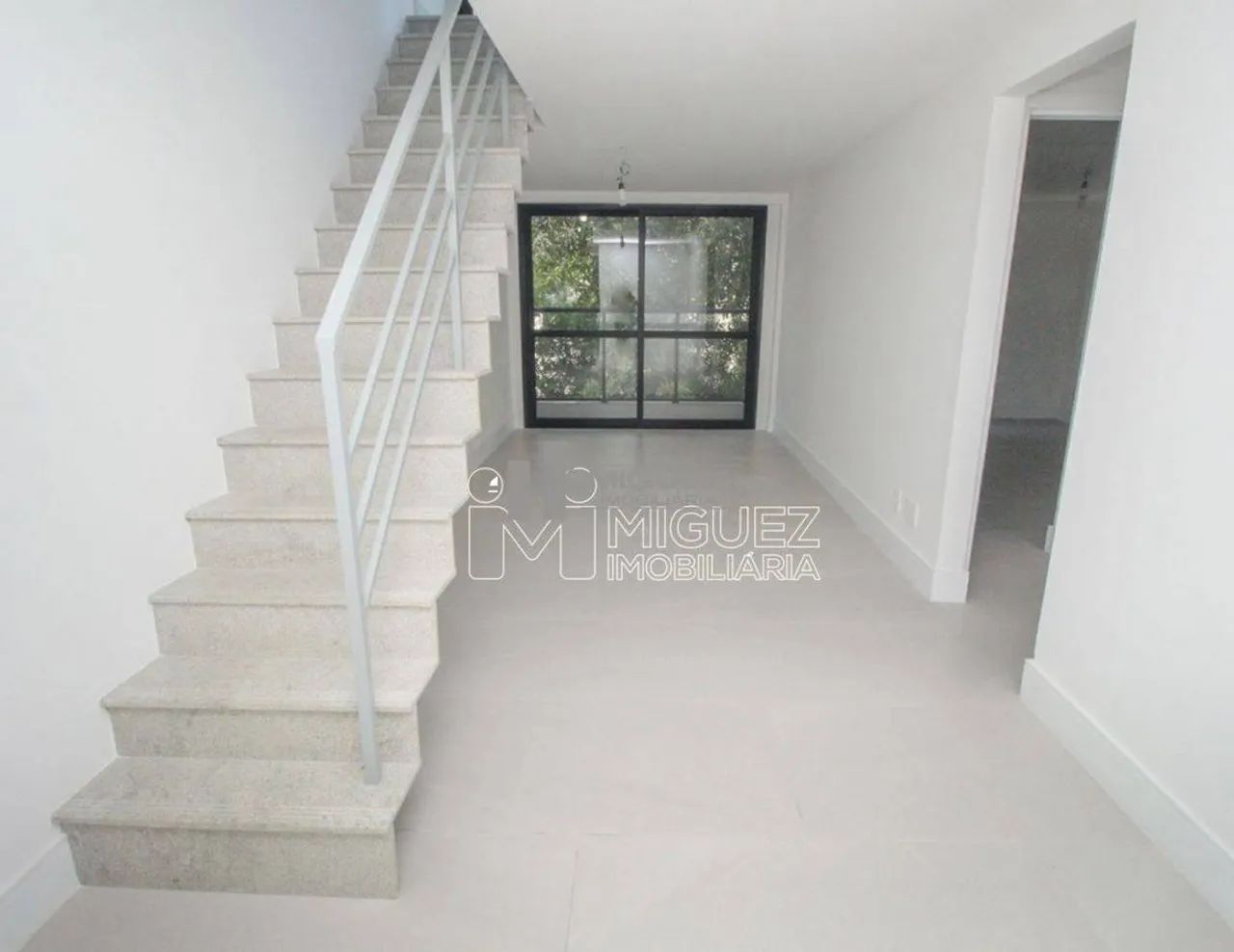 Vendo cobertura rua Homem de Melo com 4 quartos, Piscina e 2 vagas - Foto 2