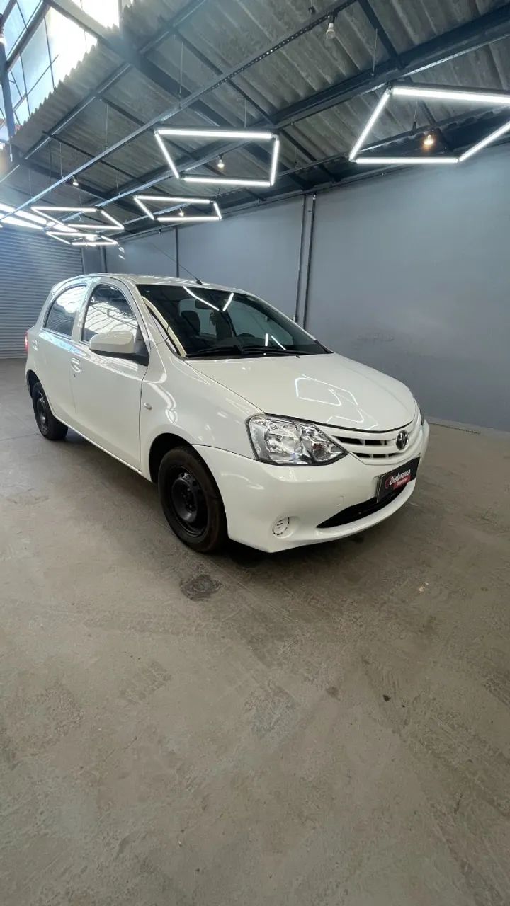 Toyota Etios 2015