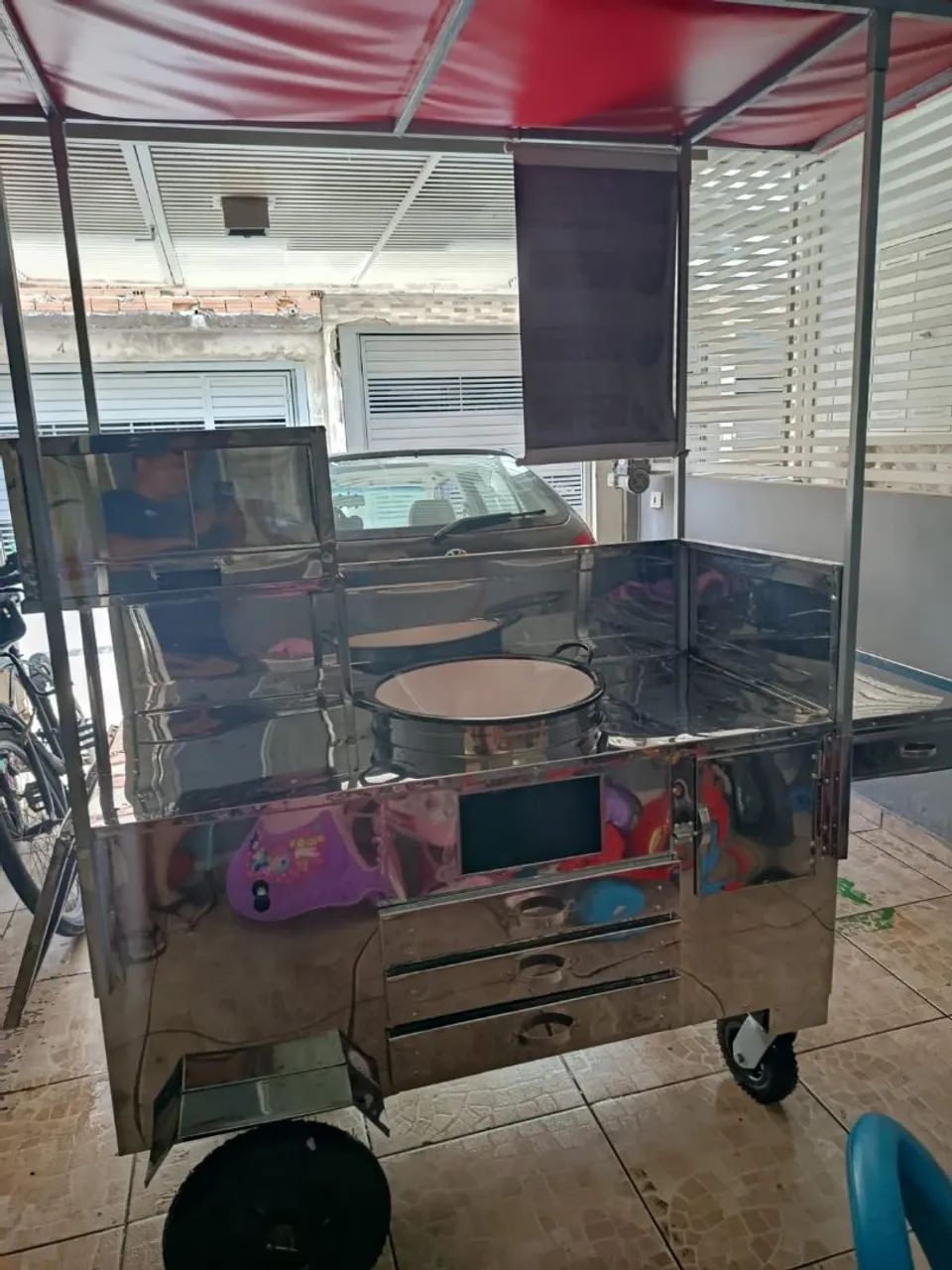 Carrinho de lanche e salgados com estufa a gás R$3.500 - Foto 4