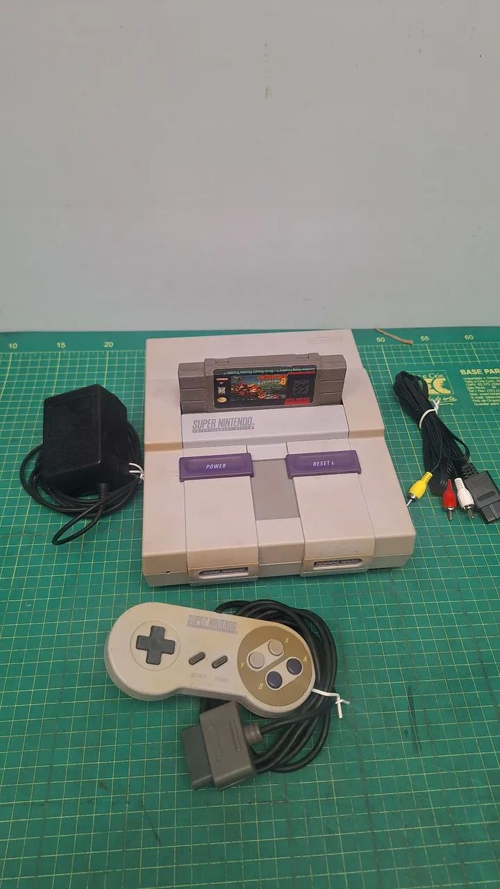 Super Nintendo fat completo c/jogo - Consoles de Vídeo Game