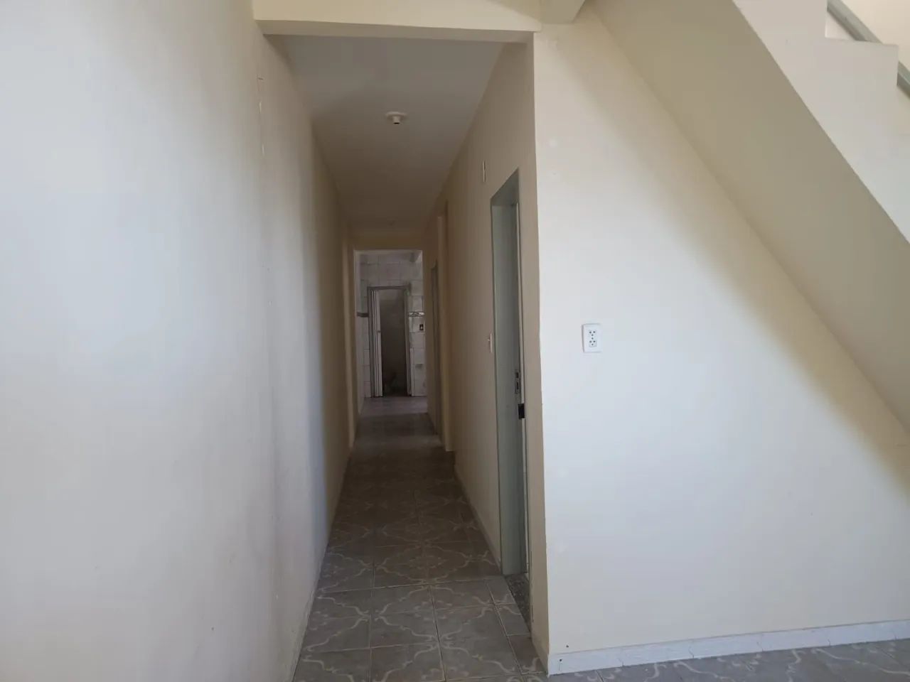$ Vendo casa com 4 quartos no B. Industrial em Aracaju - Se - Foto 4
