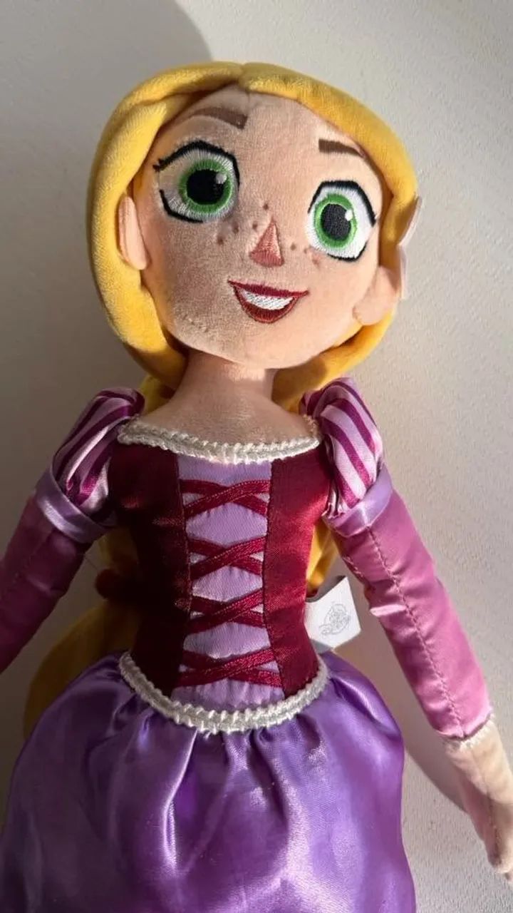  BONECA PANO RAPUNZEL ORIGINAL DISNEY STORE 46 CM - Foto 2