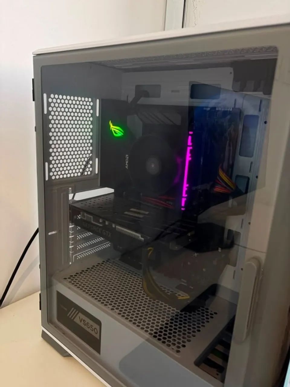 Setup PC Gamer + Periféricos + Mesa - Foto 4