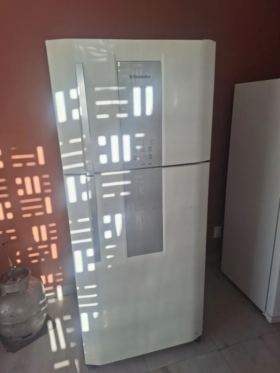Geladeira Eletrolux 553l - Foto 5