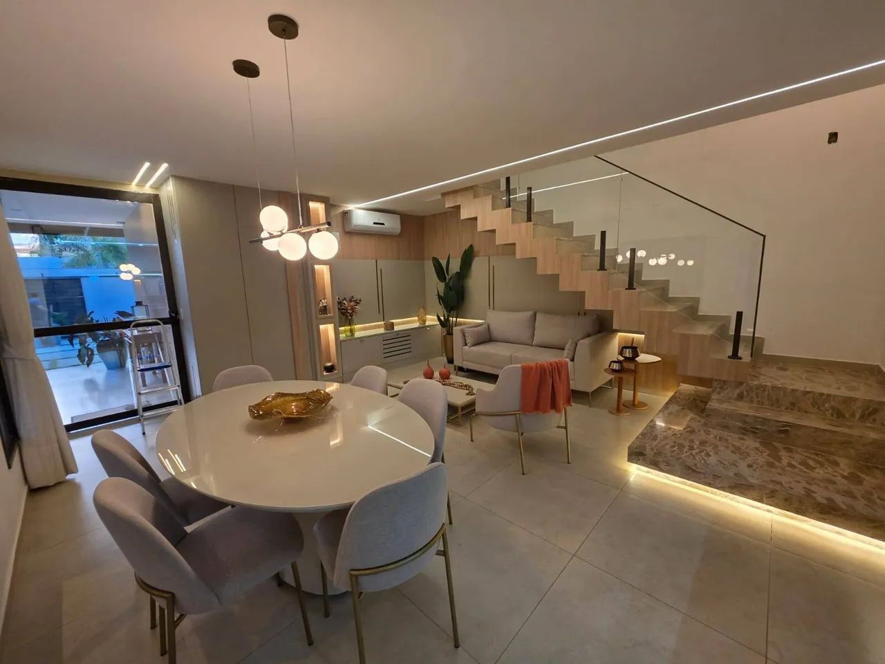 Casa Alto Padrão 4 suítes porteira fechada / Eusébio - Foto 4