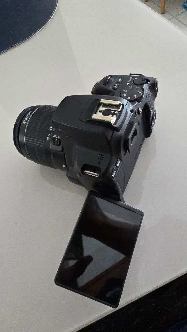 Canon SL3 - Foto 2