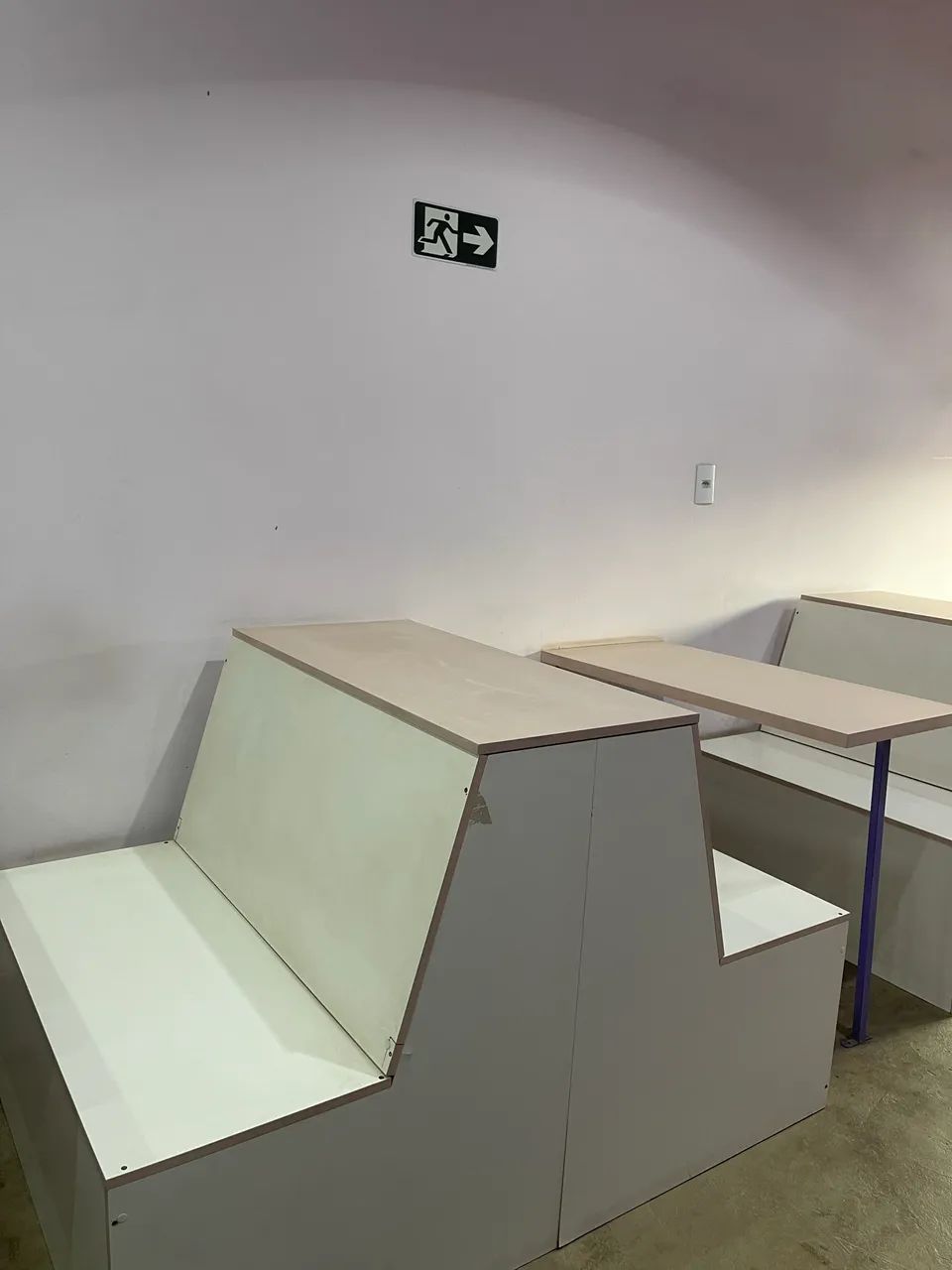 Mesas e Bancos - Foto 3