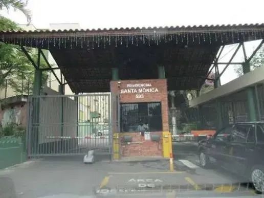 Imóvel para aluguel e venda possui 50 metros quadrados com 2 quartos