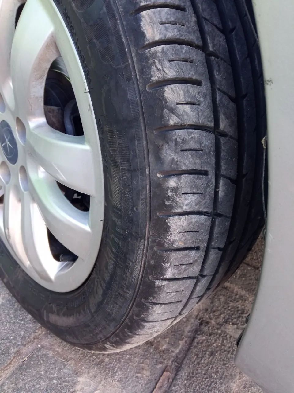 JAC J6 2.0 16V 5P Mec. 2013 - Foto 5
