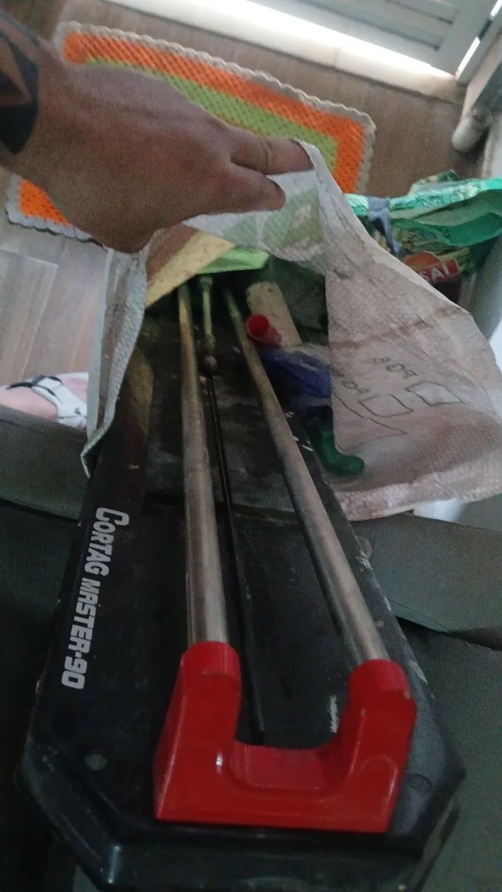 Tudo para iniciar colocação de pircelanato - Foto 4