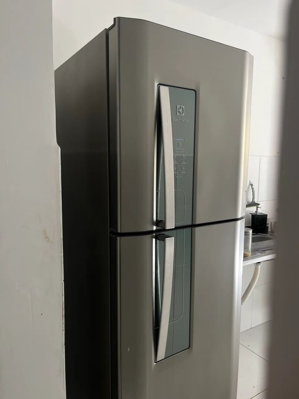 Geladeira Electrolux Inox - Foto 4