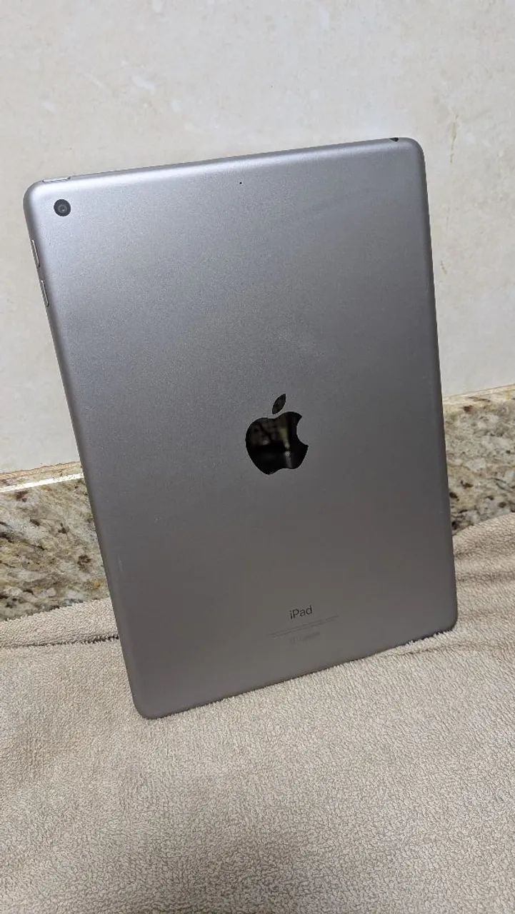 iPad super conservado ótima bateria 6a geração  - Foto 5