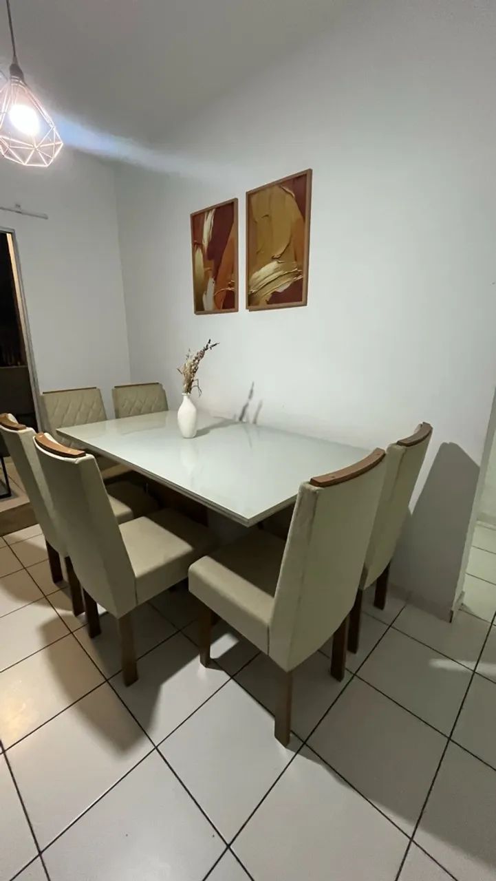 Mesa 6 cadeiras 