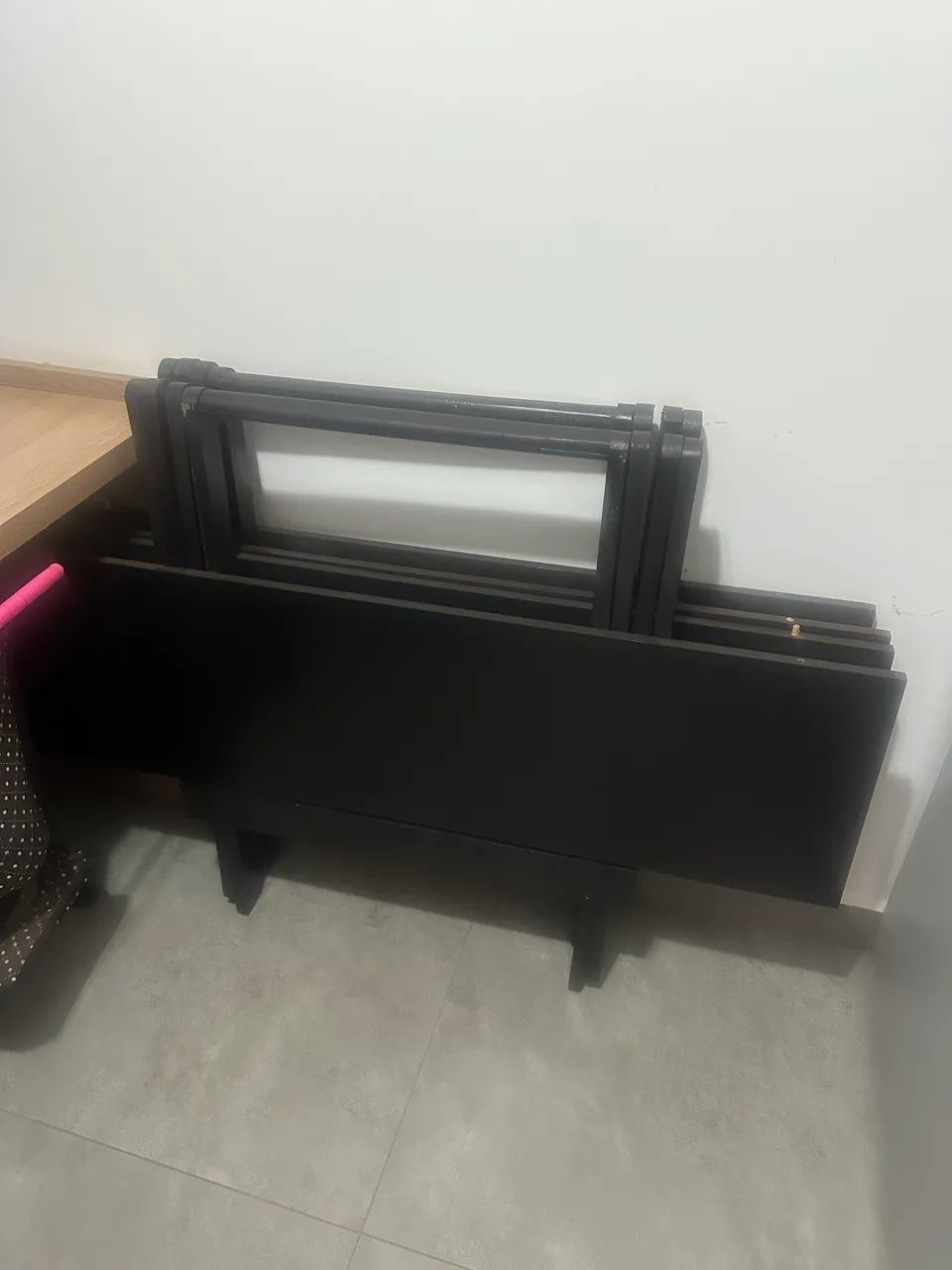 Conjunto mesas e cadeiras 