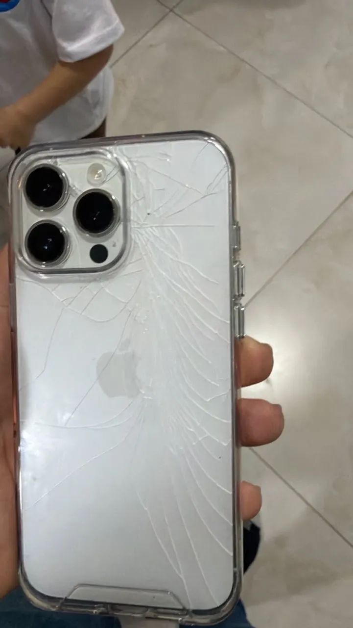 iPhone 14 Pro Max 256 detalhe 