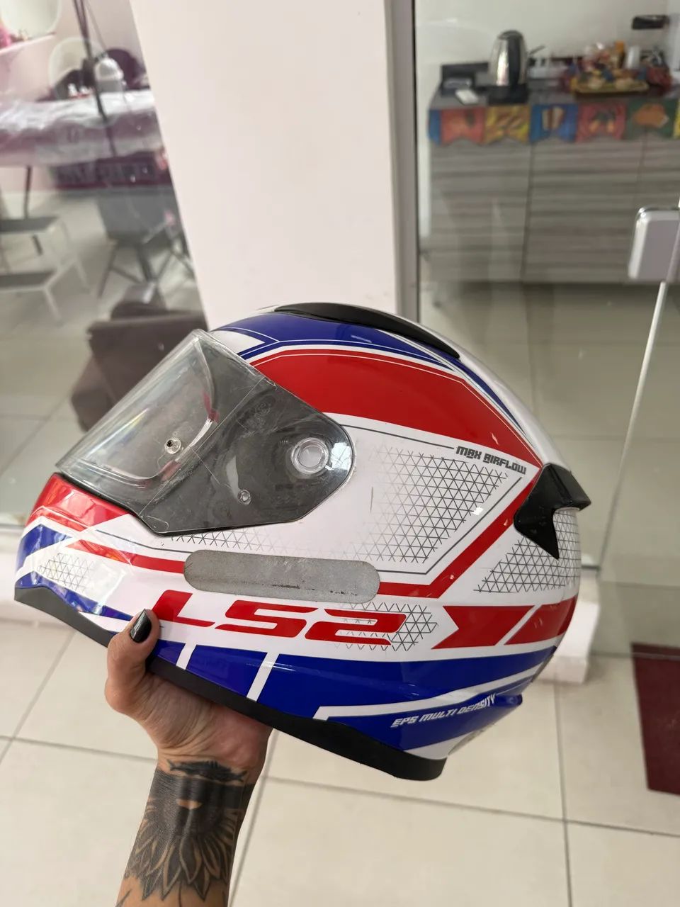 Capacete ls2 Infinity 