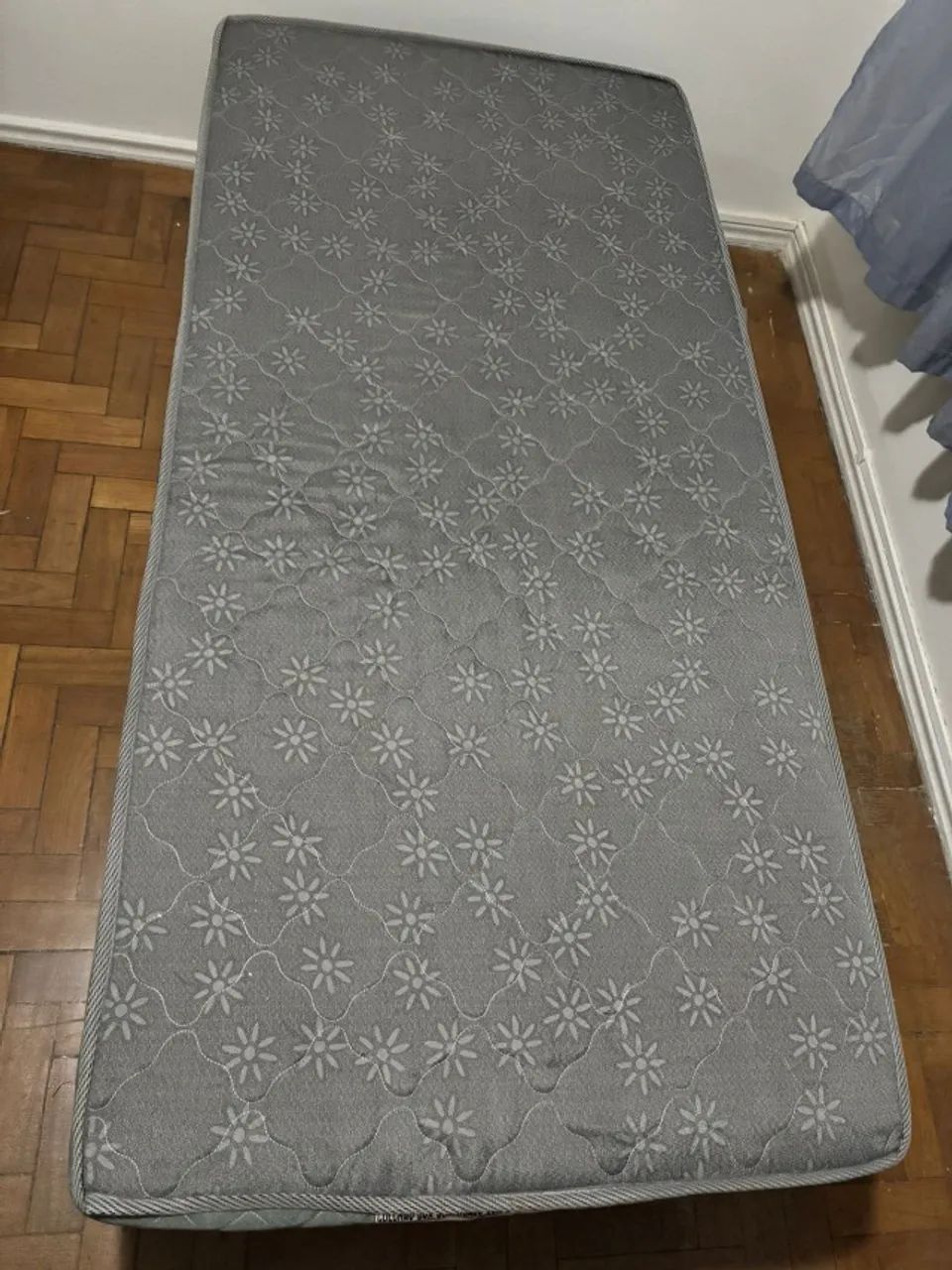 Cama box solteiro com baú / Vila Isabel