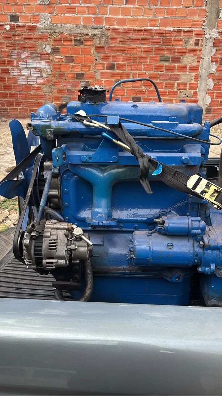 Motor 608 completo com caixa de marcha Toyota bandeirante - Foto 3