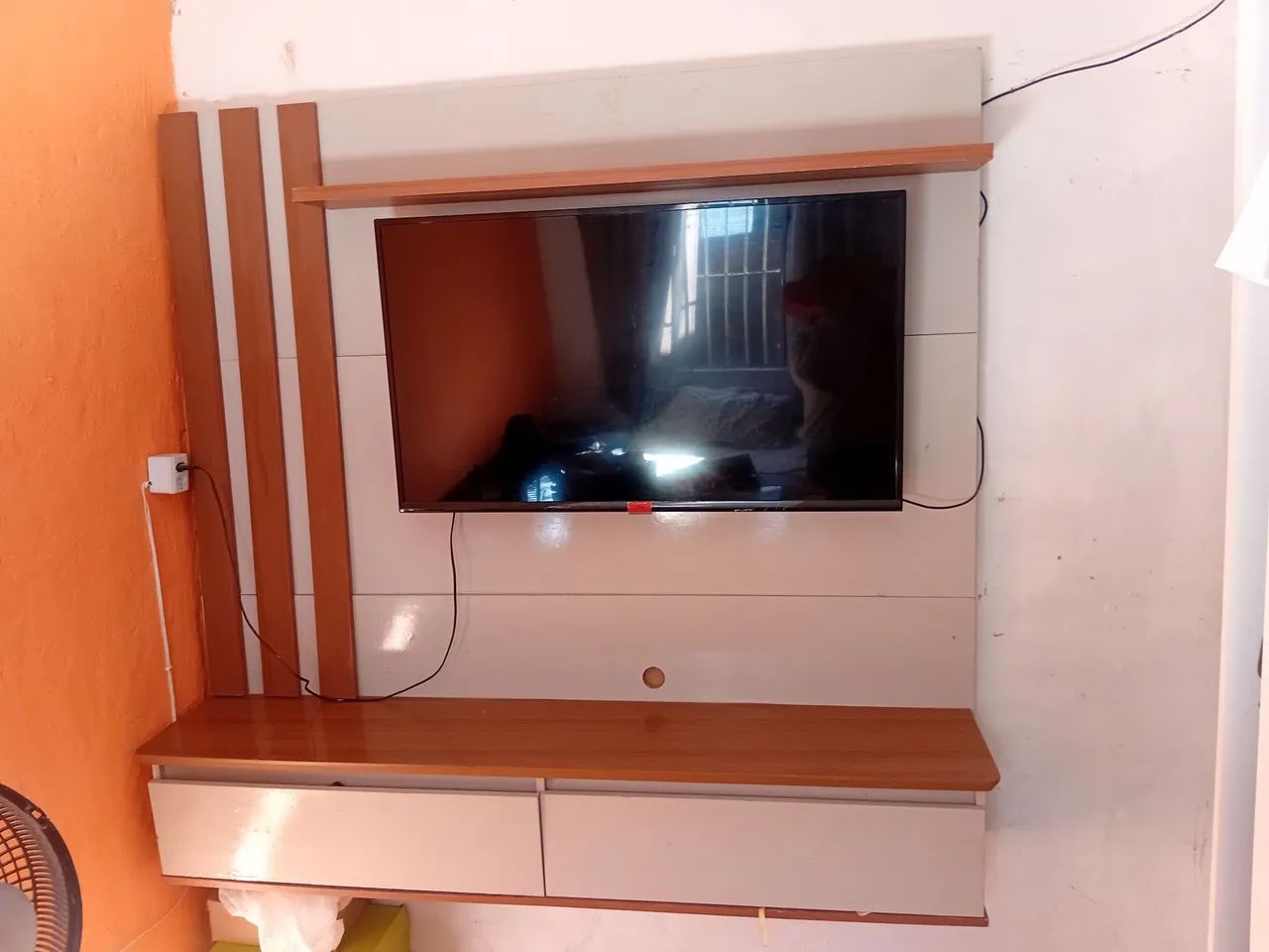 Painel de tv até 55 polegadas  em mdf, no precinho pra sair logo  - Foto 3