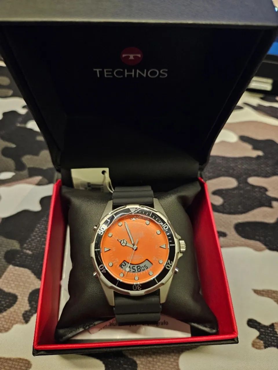 Novo Technos Skydiver laranjado 40mm  - Foto 4